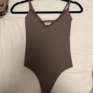 Babaton XXS Tan Bodysuit